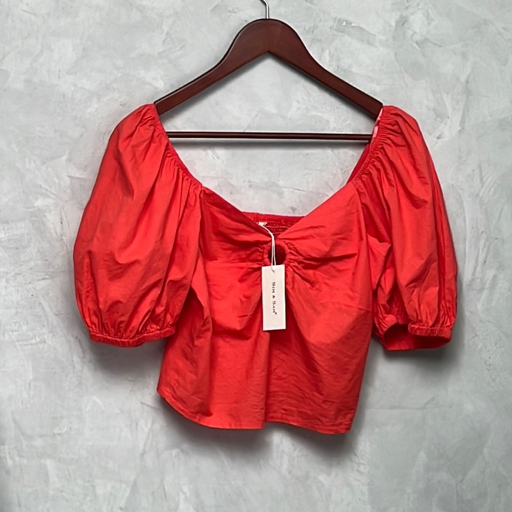 NWT Sim & Sam Puff Sleeve Plain Crop Blouse, size Xl
